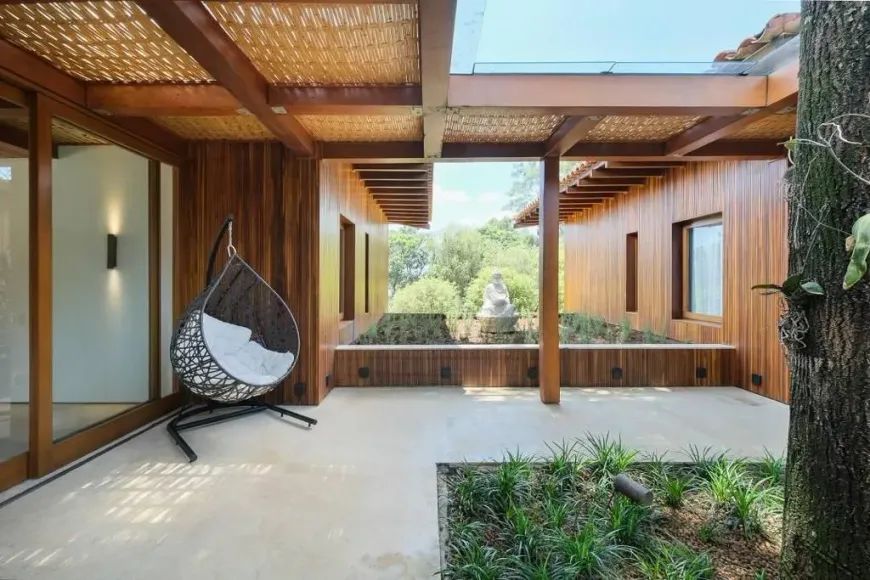 Casa com 14 Suítes | Fase 1 – Fazenda Boa Vista